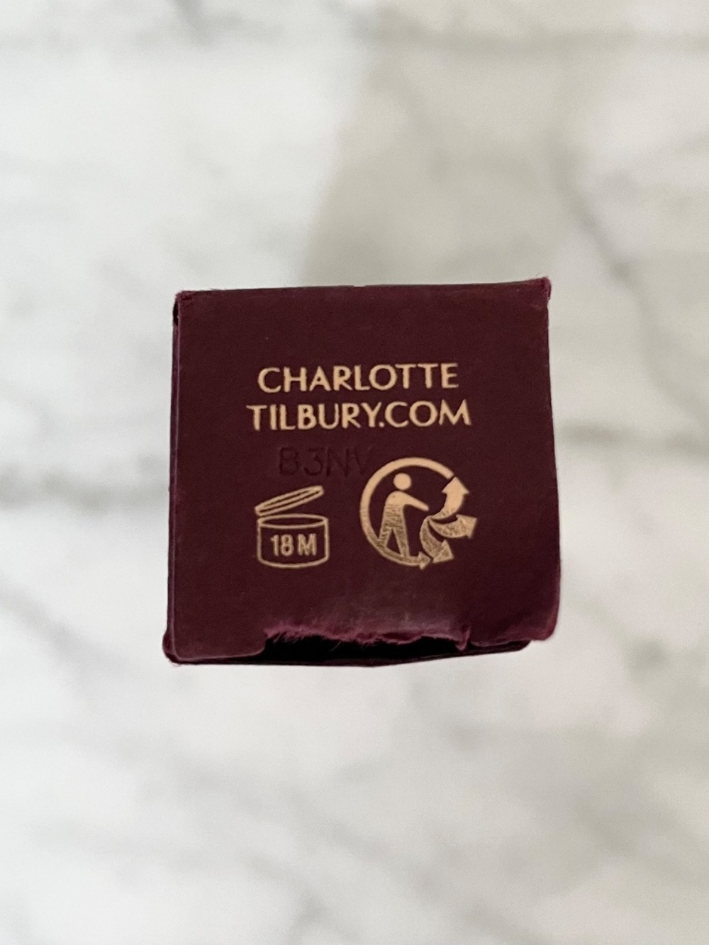 NWT CHARLOTTE TILBURY Matte Revolution Luminous Matte Lipstick - MARK OF A KISS - Picture 14 of 16
